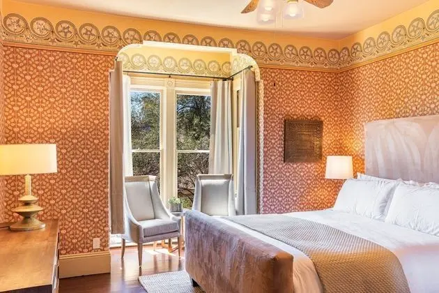 Luxury Oda, 1 En Büyük (King) Boy Yatak, Özel Banyo