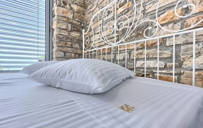 Beachfront Villa New Horizons I