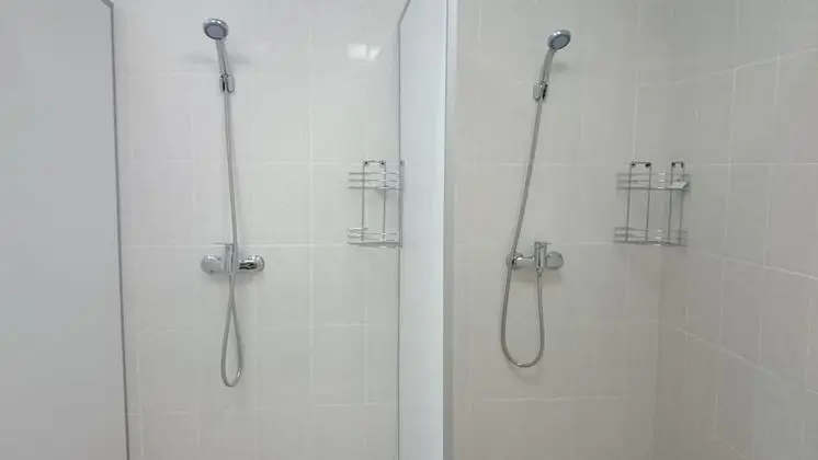 Ortak Ranzalı Oda, Sadece erkekler için (4 beds, low level)