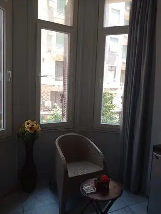 Deluxe Tek Büyük Yataklı Oda, Balkon, Şehir Manzaralı
