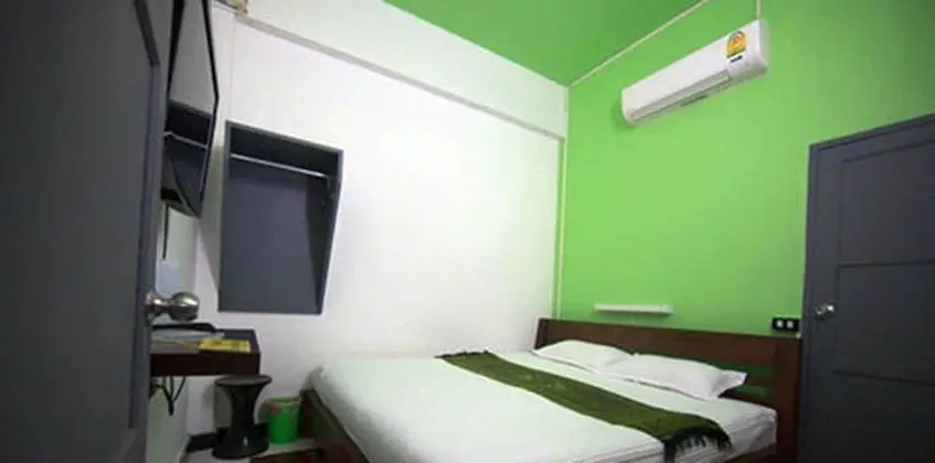 Basic Tek Büyük Yataklı Oda (Budget Room)