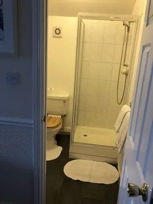 Tek Kişilik Oda, 1 Tek Kişilik Yatak, Sigara İçilmez