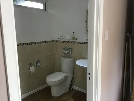 Superior Tek Büyük Yataklı Oda (Room 4 - Room Only)