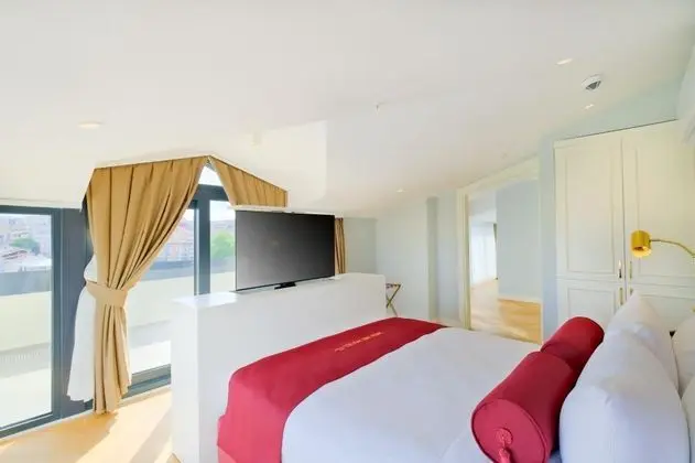 Penthouse Type 1