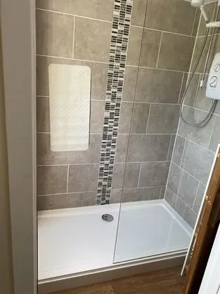 Tek Büyük Yataklı Oda, Banyolu/Duşlu