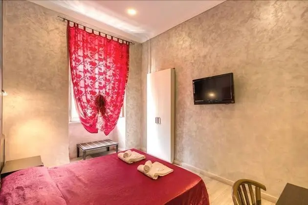 Tek Büyük veya İki Ayrı Yataklı Oda