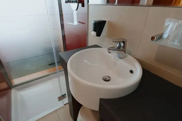 Standard Büyük Yataklı Tek Kişilik Oda