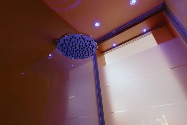 Superior Büyük Yataklı Tek Kişilik Oda