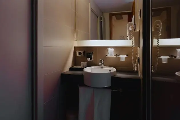 Superior Büyük Yataklı Tek Kişilik Oda