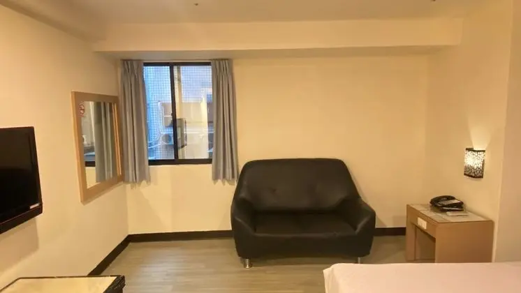 Classic Tek Büyük Yataklı Oda