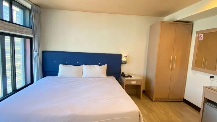 Classic Tek Büyük Yataklı Oda