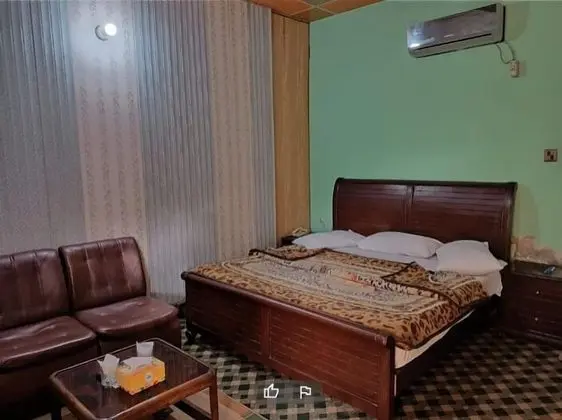 Standard Tek Büyük Yataklı Oda