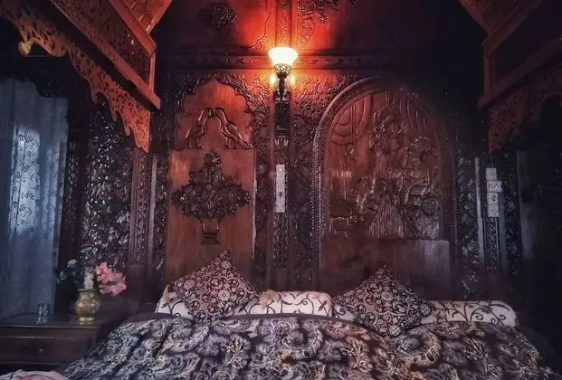Royal Oda, 1 Çift Kişilik Yatak, Göl Manzaralı