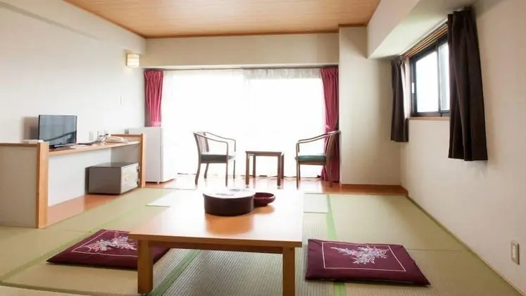 Traditional Oda, Sigara İçilmez (Japanese-Style Quadruple Room)