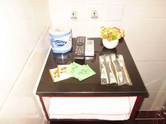 Economy Quadruple Room, Non Smoking