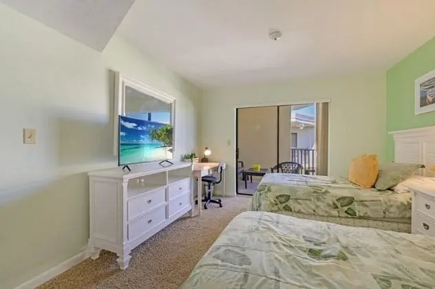Daire, Birden Çok Yatak (New Listing - Remodeled Condo )