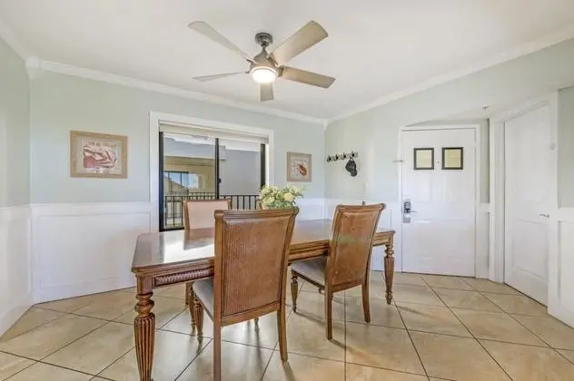 Daire, Birden Çok Yatak (New Listing - Remodeled Condo )
