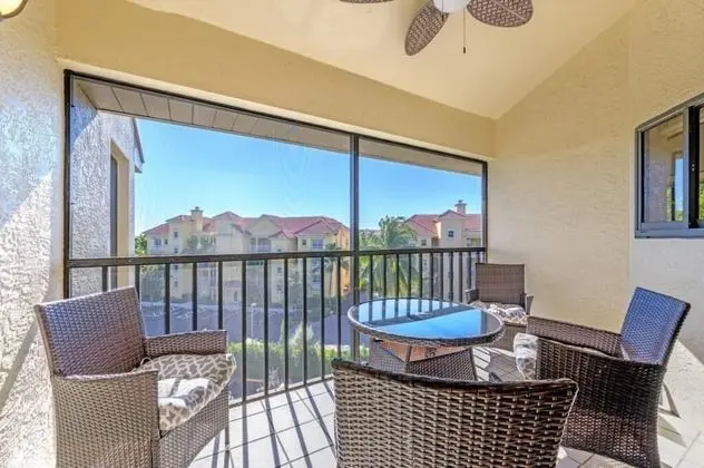 Daire, Birden Çok Yatak (New Listing - Remodeled Condo )