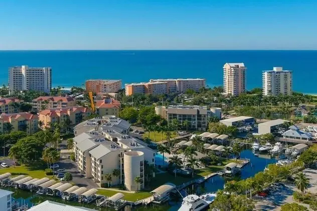 Daire, Birden Çok Yatak (New Listing - Remodeled Condo )