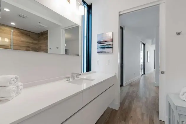 Daire (106 Inlet Way Unit 103)