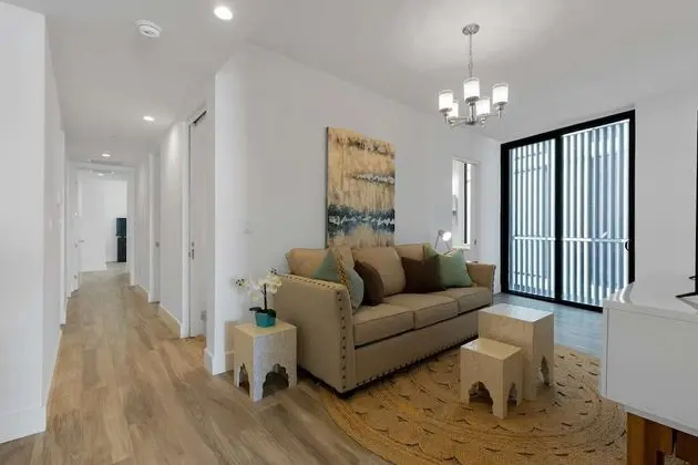 Daire (106 Inlet Way Unit 103)