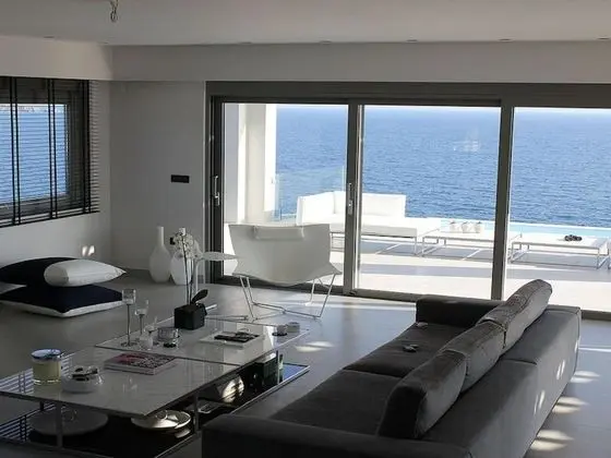 Villa, 4 Yatak Odası, Şömine