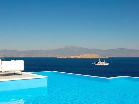 Villa, 4 Yatak Odası, Şömine