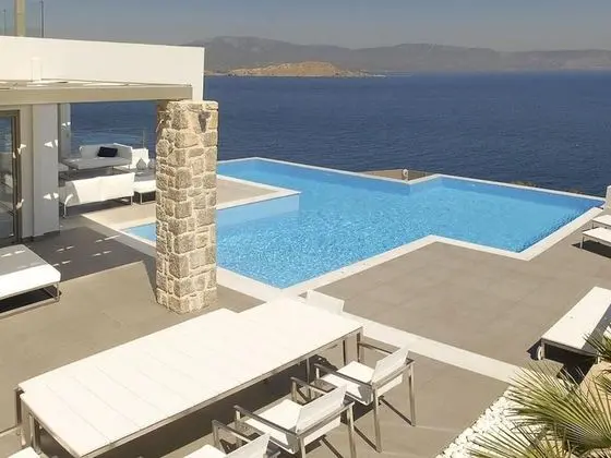 Villa, 4 Yatak Odası, Şömine