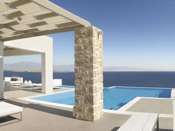 Villa, 4 Yatak Odası, Şömine