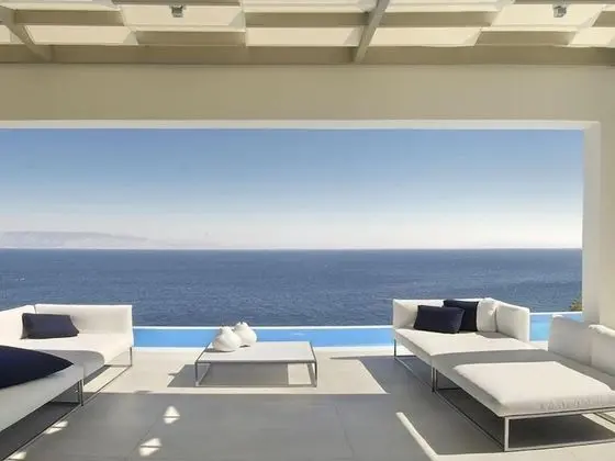 Villa, 4 Yatak Odası, Şömine