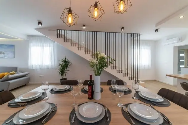 Villa, Birden Çok Yatak