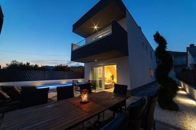 Villa, Birden Çok Yatak