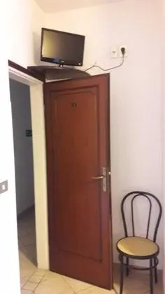 Üç Kişilik Oda