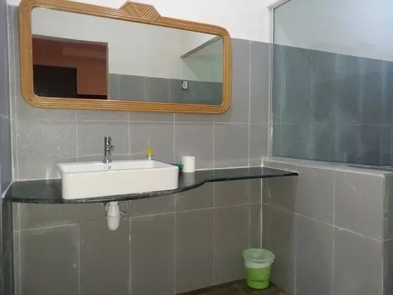 Tek Büyük Yataklı Oda (Sea Front)