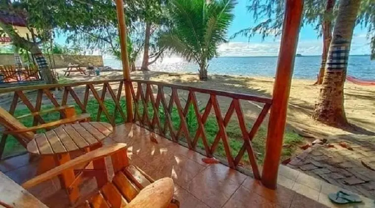 Tek Büyük Yataklı Oda (Sea Front)