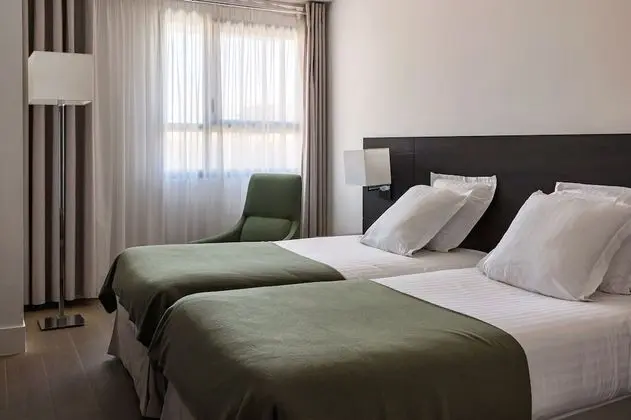 Standard Tek Büyük veya İki Ayrı Yataklı Oda