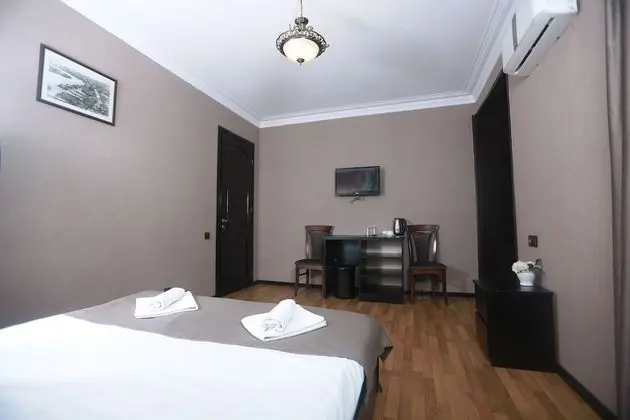 Deluxe Tek Büyük veya İki Ayrı Yataklı Oda, Şehir Manzaralı