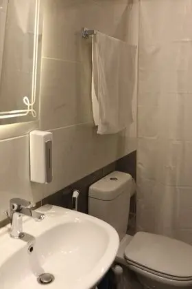 Romantic Tek Büyük Yataklı Oda