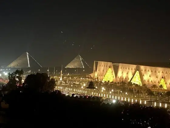 City Üç Kişilik Oda