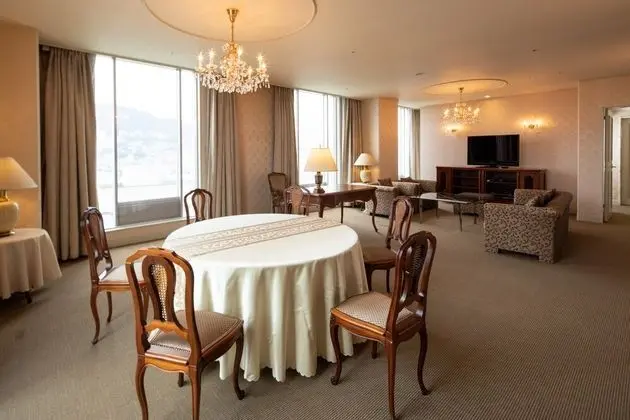 Royal Süit, Sigara İçilmez