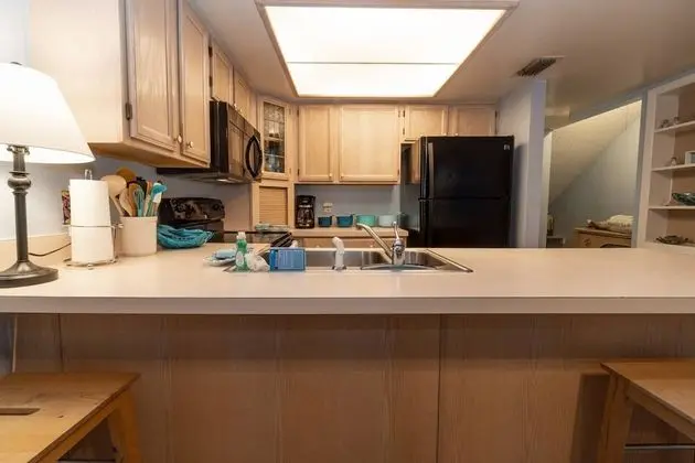 Daire (New Listing Townhouse Paradise -Steps)