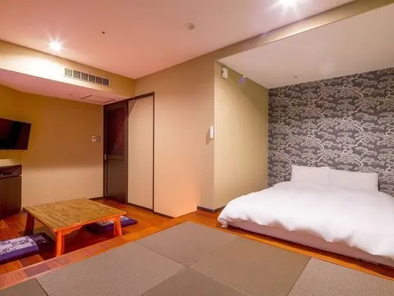 Premium Tek Büyük Yataklı Oda, 1 Çift Kişilik Yatak, Sigara İçilmez (with luggage storage service)