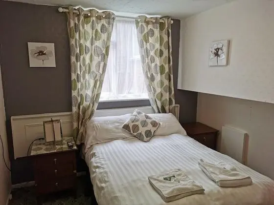 Comfort Tek Büyük Yataklı Oda