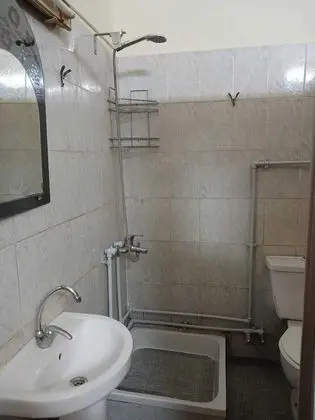 Üç Kişilik Oda