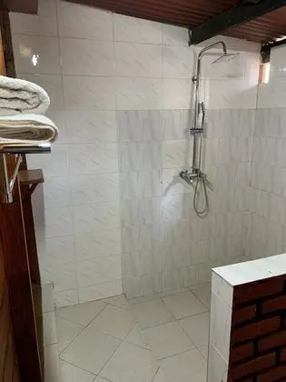 Traditional Büyük Yataklı Tek Kişilik Oda