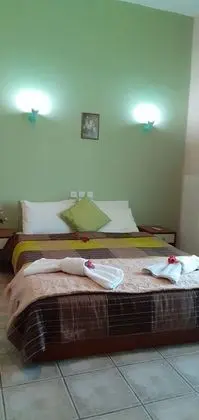 Economy Tek Büyük veya İki Ayrı Yataklı Oda