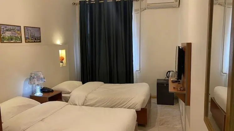 Tek Büyük Yataklı Oda