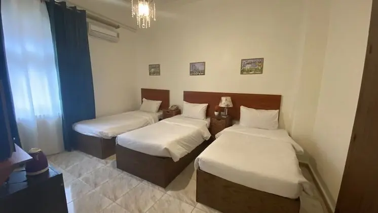 Üç Kişilik Oda