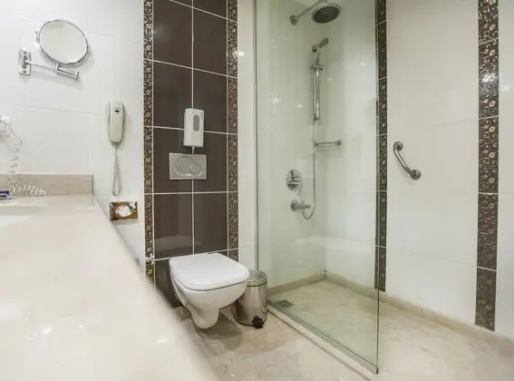 Deluxe İki Ayrı Yataklı Oda, 2 Tek Kişilik Yatak, Park Manzaralı (Park View)