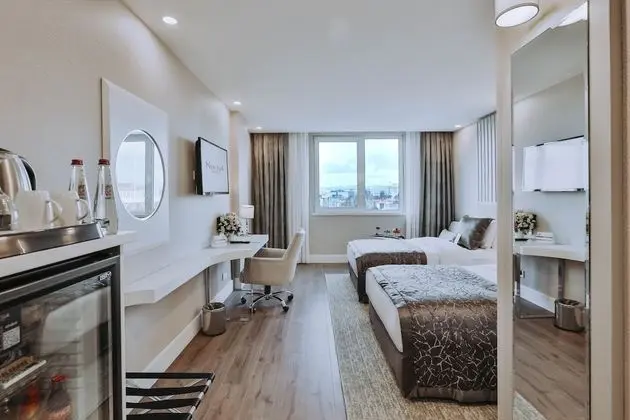 Deluxe İki Ayrı Yataklı Oda, 2 Tek Kişilik Yatak, Park Manzaralı (Park View)